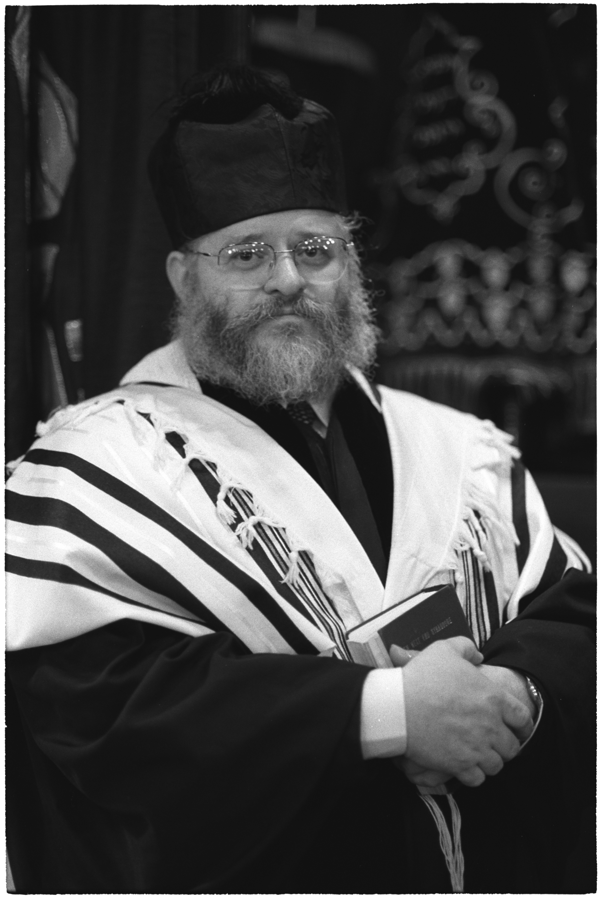 Cantor Benzion Miller