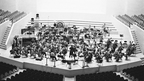 Conductor Jorge Mester and the Barcelona Symphony-National Orchestra of Catalonia.