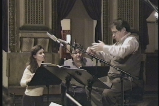 Du shaynst vi di zun (You Shine Like the Sun)